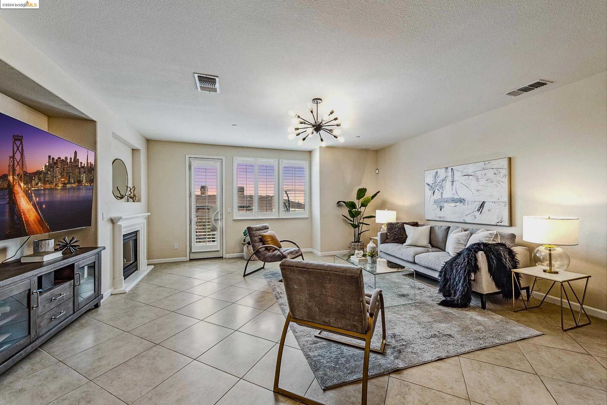 Neighborhood Neighborhood-15