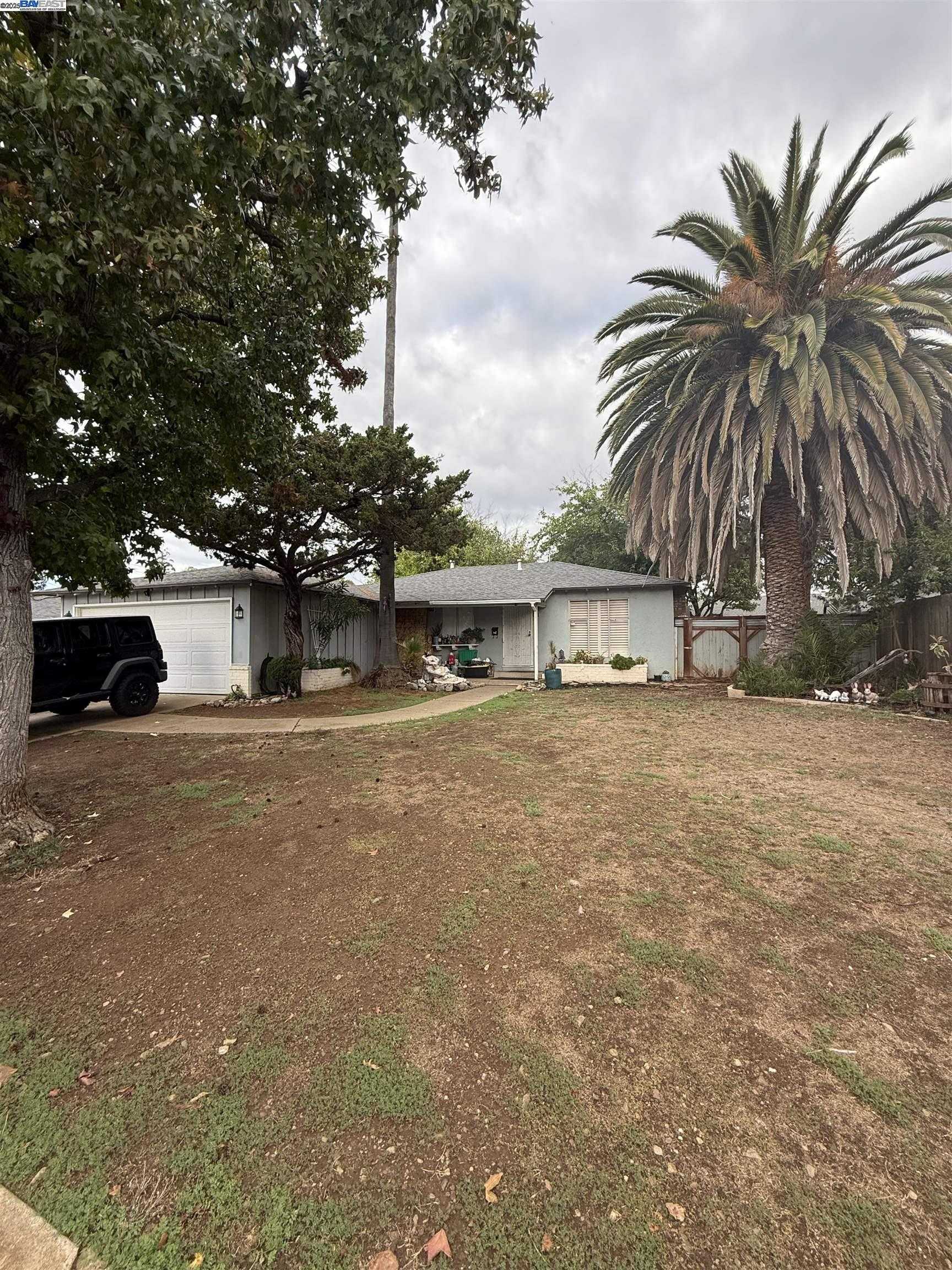 Neighborhood-33