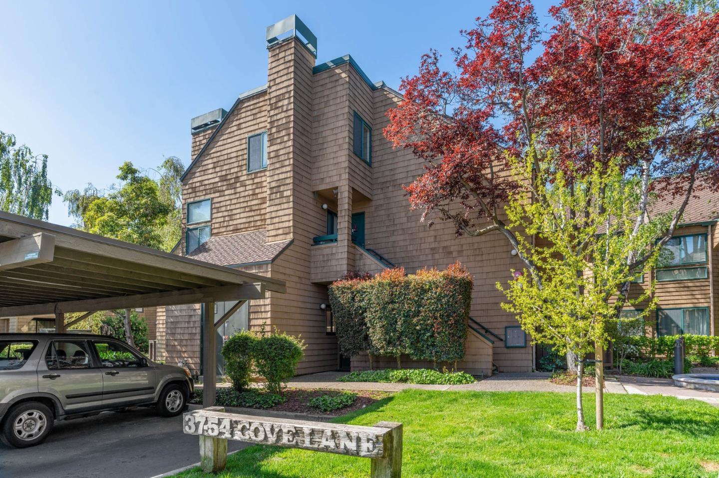 Neighborhood Neighborhood-110