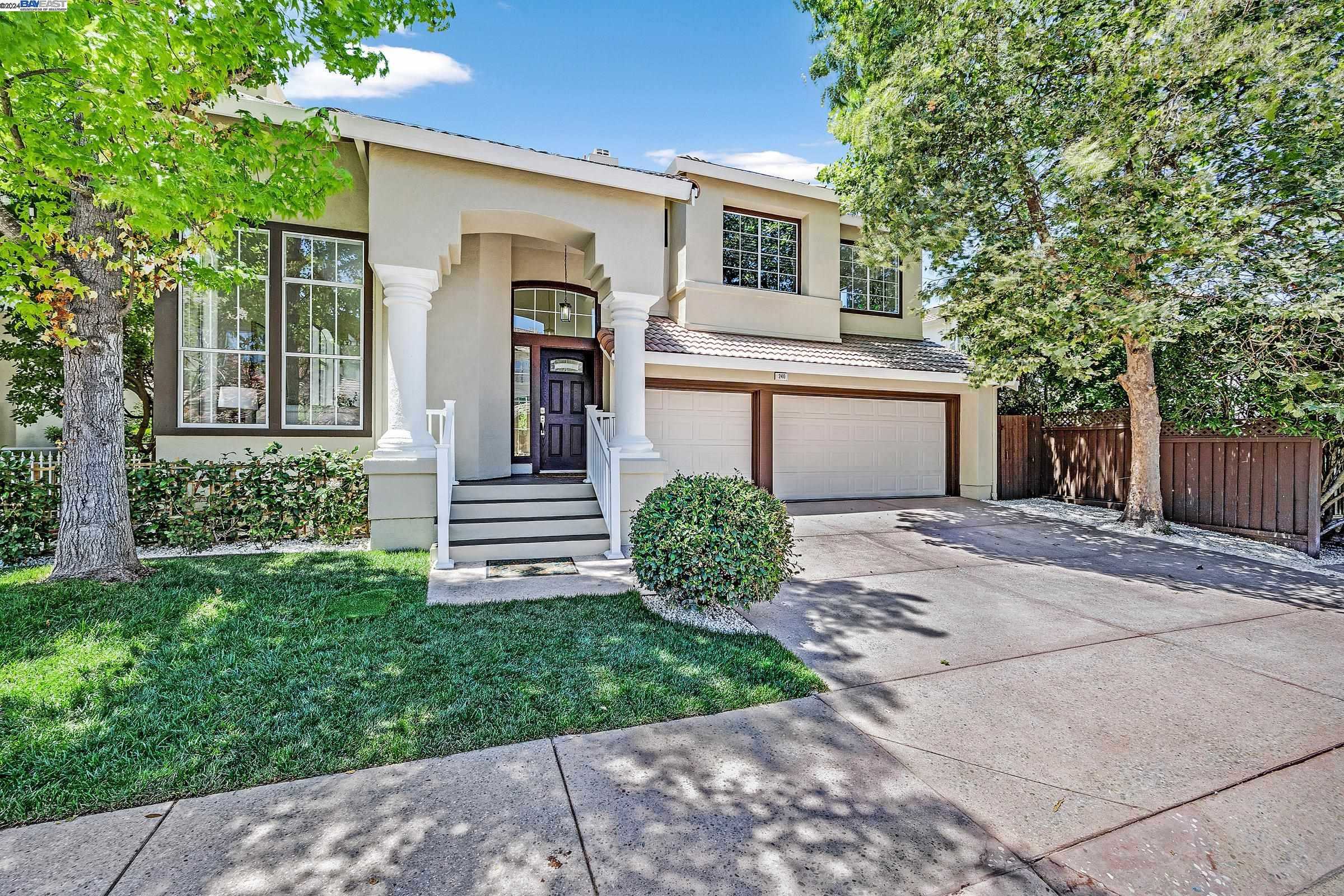 Neighborhood Neighborhood-31