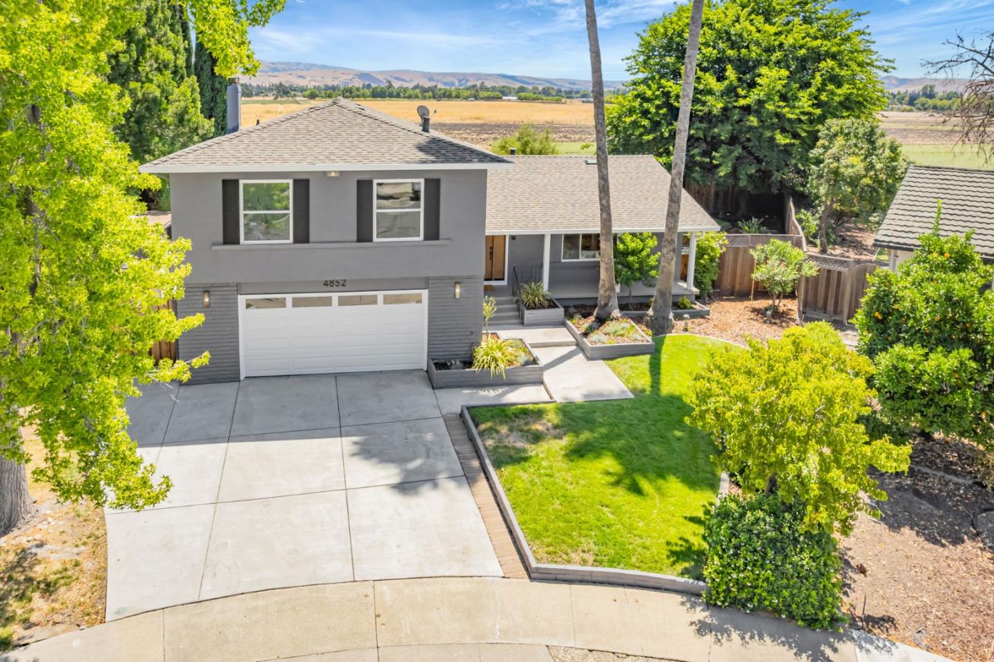 Neighborhood-5