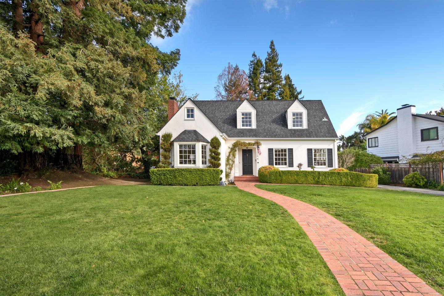 Neighborhood Neighborhood-23