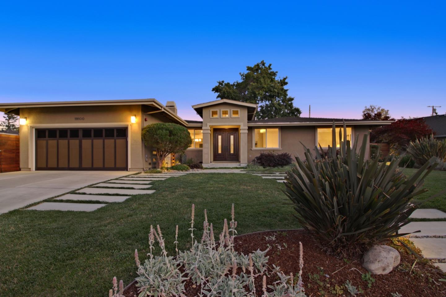 Neighborhood Neighborhood-12