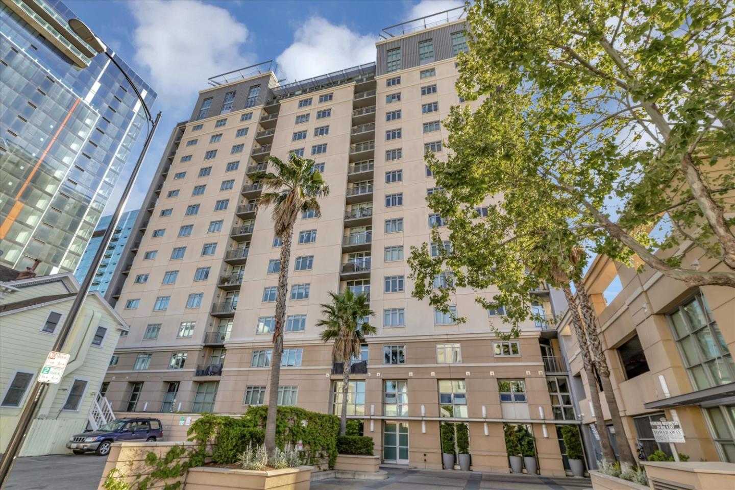 Neighborhood Neighborhood-4