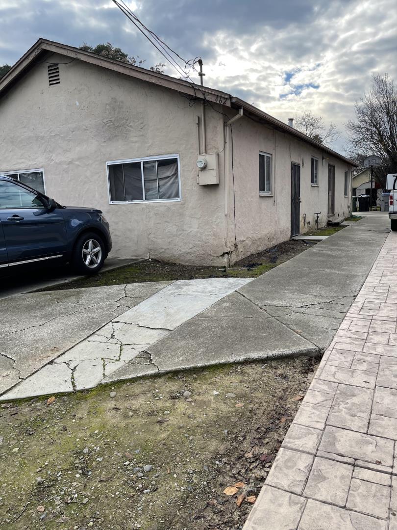 Neighborhood Neighborhood-19