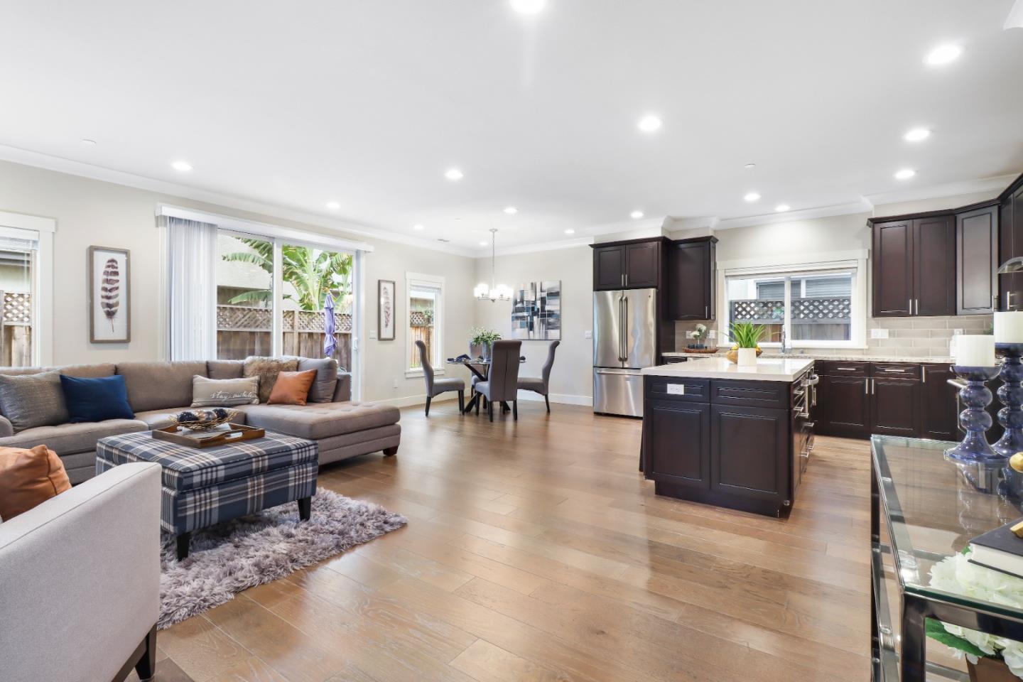 Neighborhood Neighborhood-49