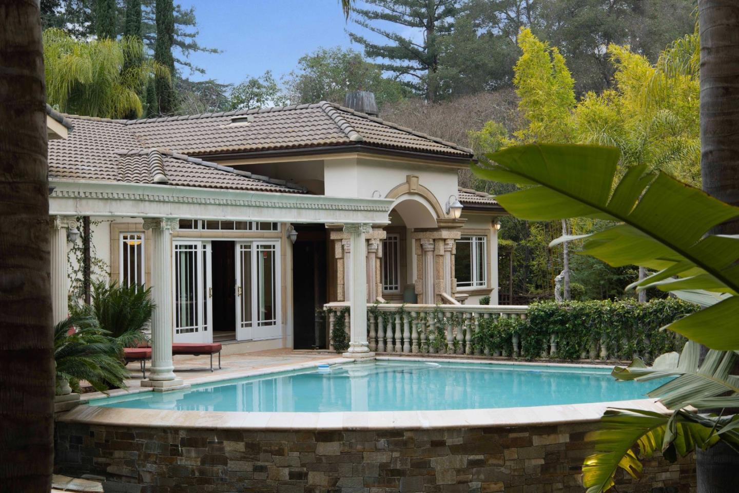 Neighborhood Neighborhood-5