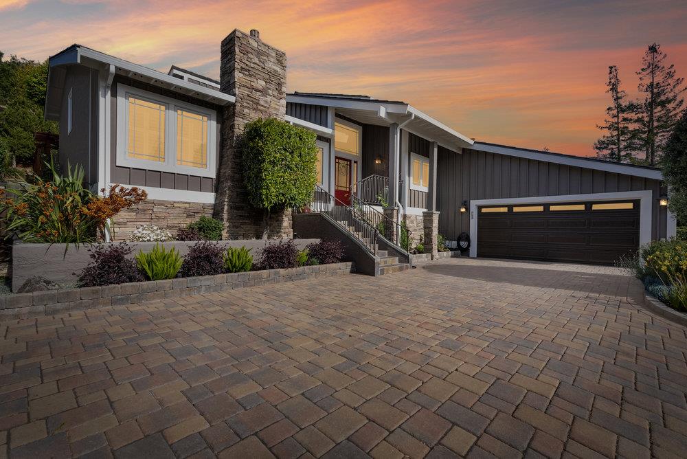 Neighborhood Neighborhood-31