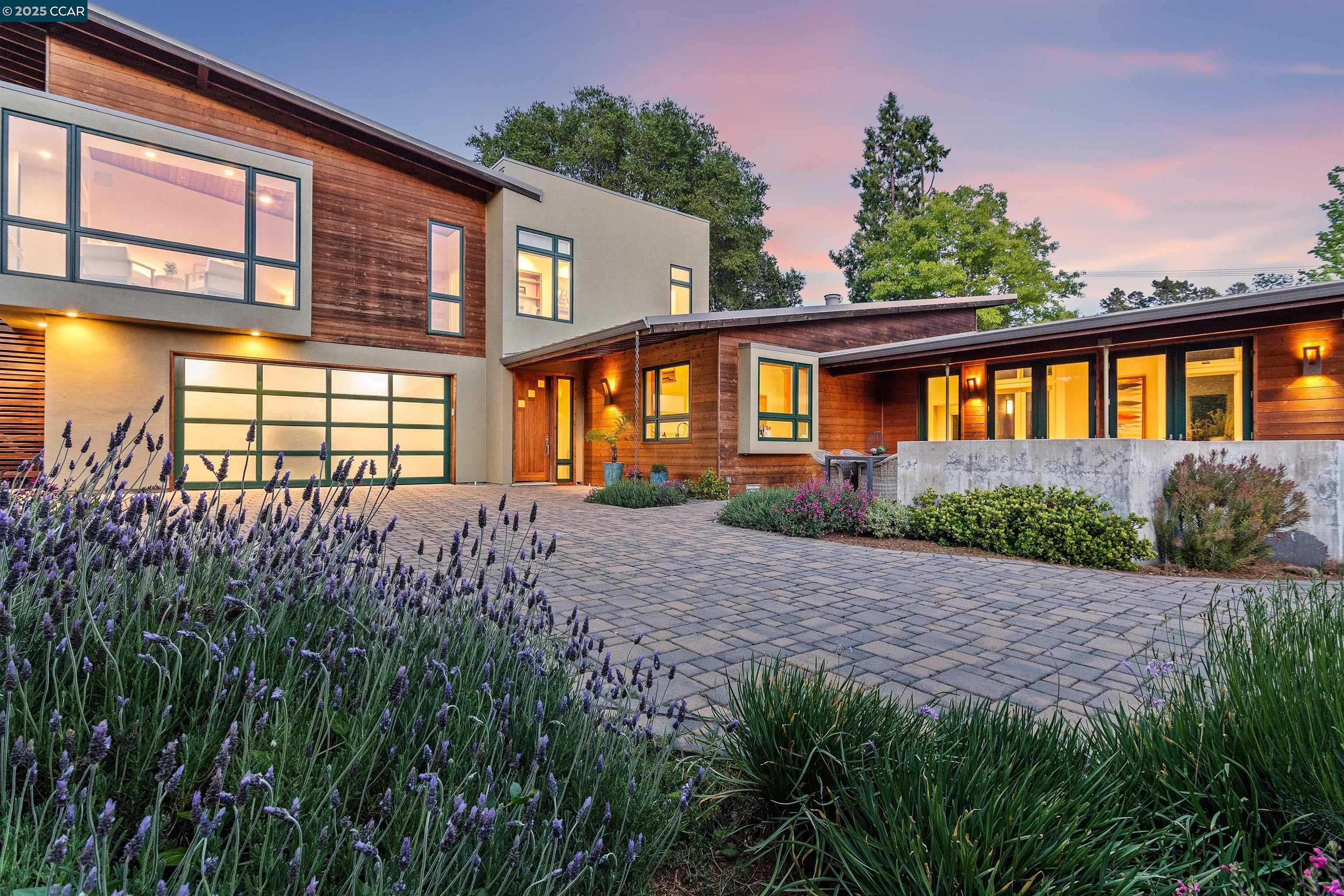 Neighborhood Neighborhood-1