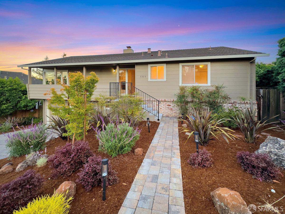 Neighborhood Neighborhood-16