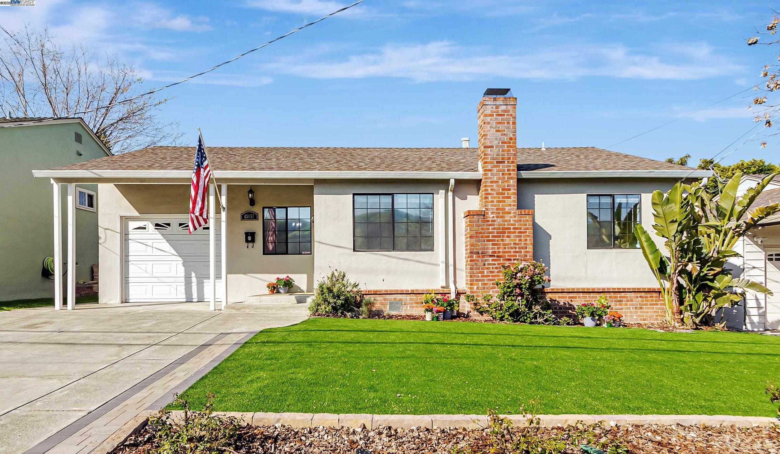 Neighborhood Neighborhood-4