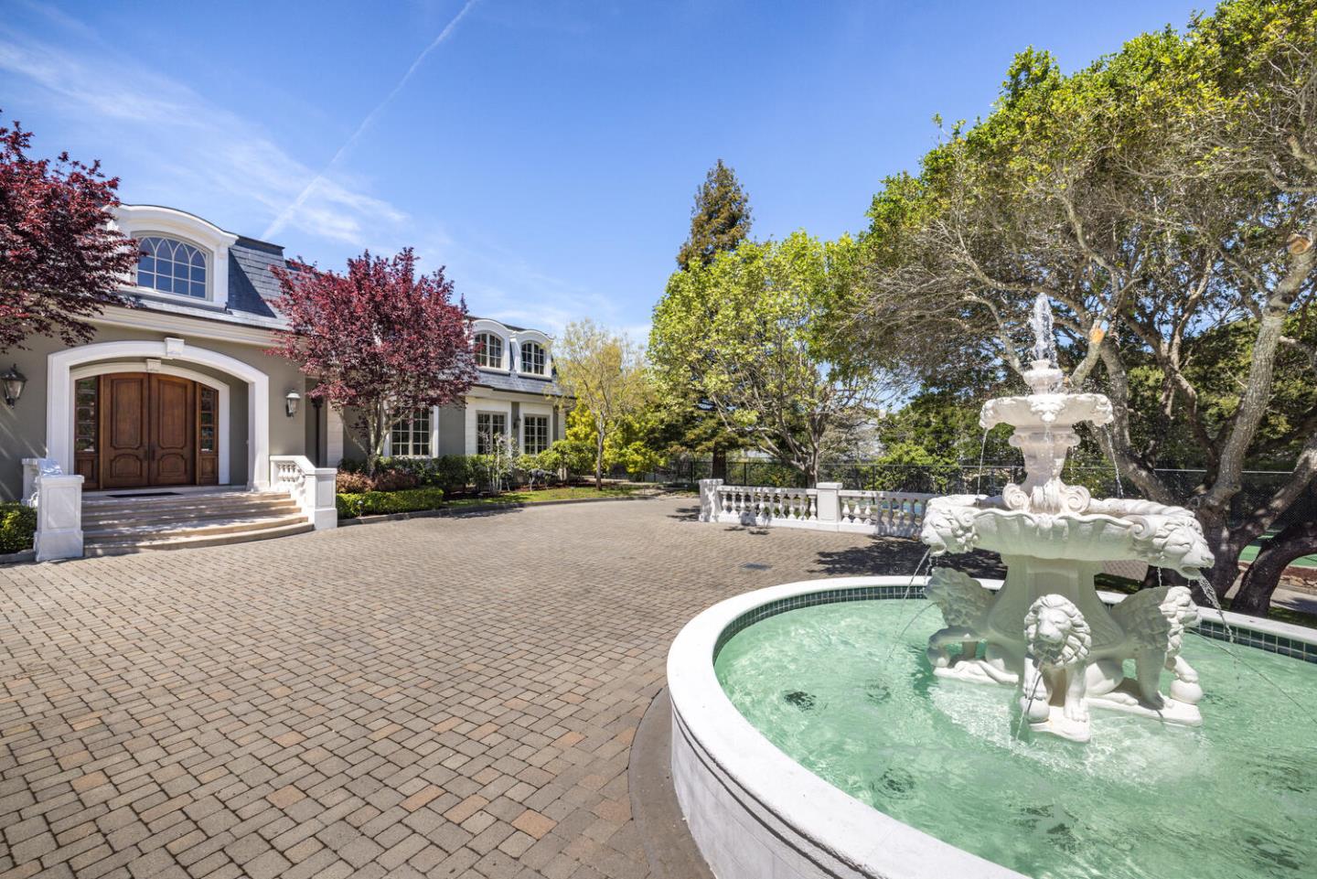 Neighborhood Neighborhood-1