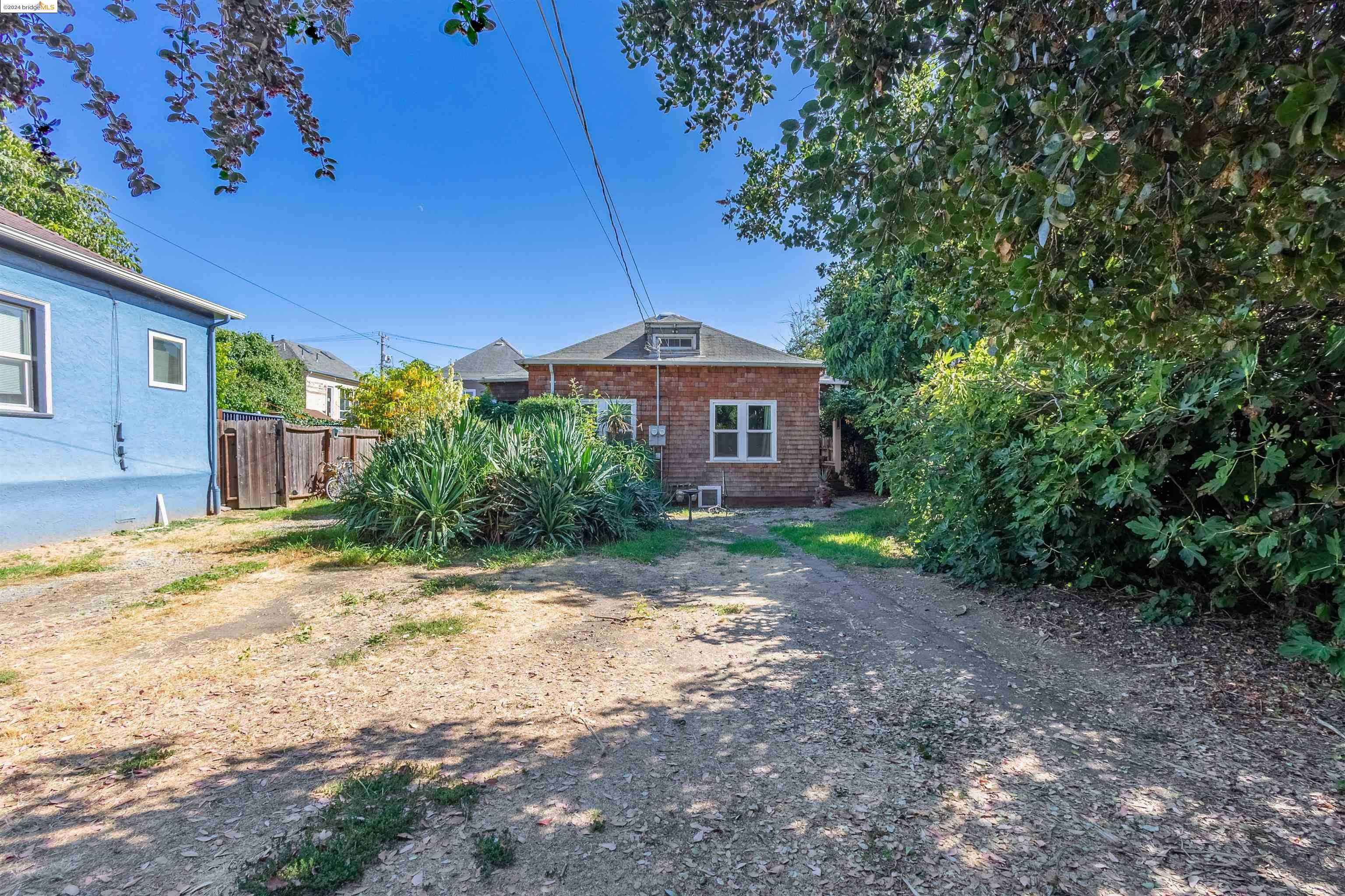 Neighborhood Neighborhood-9