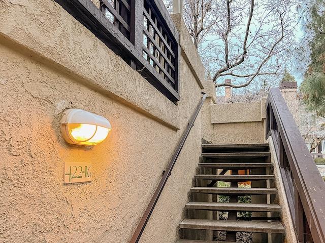 Neighborhood Neighborhood-44