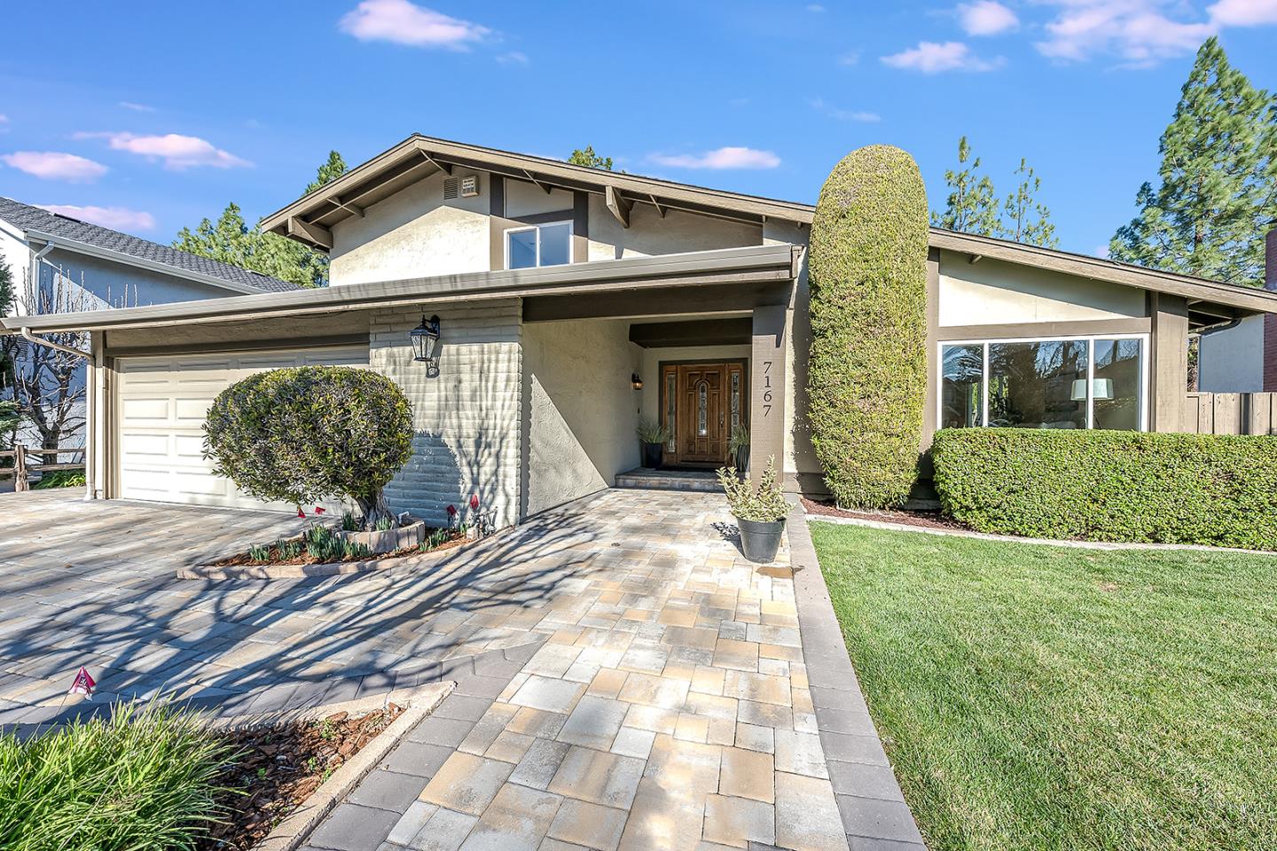 Neighborhood Neighborhood-14