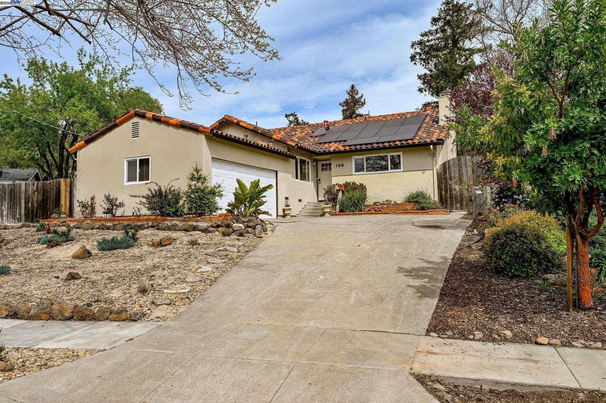 Neighborhood Neighborhood-4