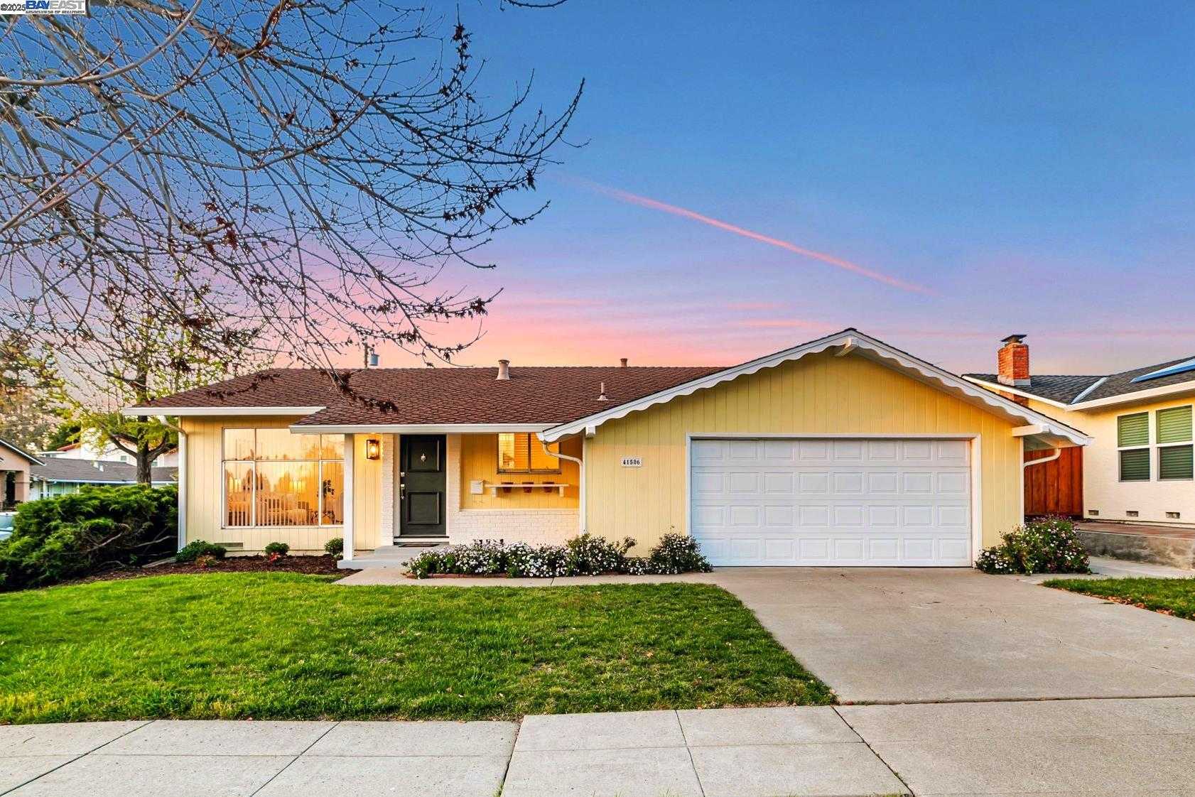 Neighborhood Neighborhood-9