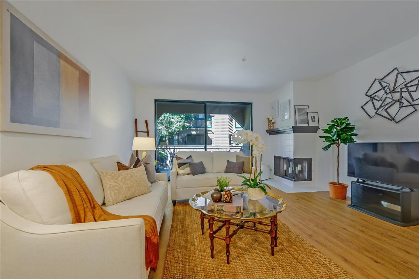 Neighborhood Neighborhood-103