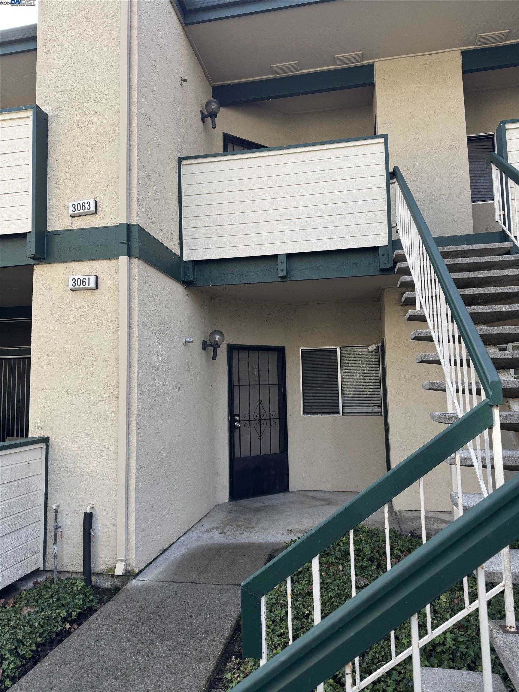 Neighborhood Neighborhood-17