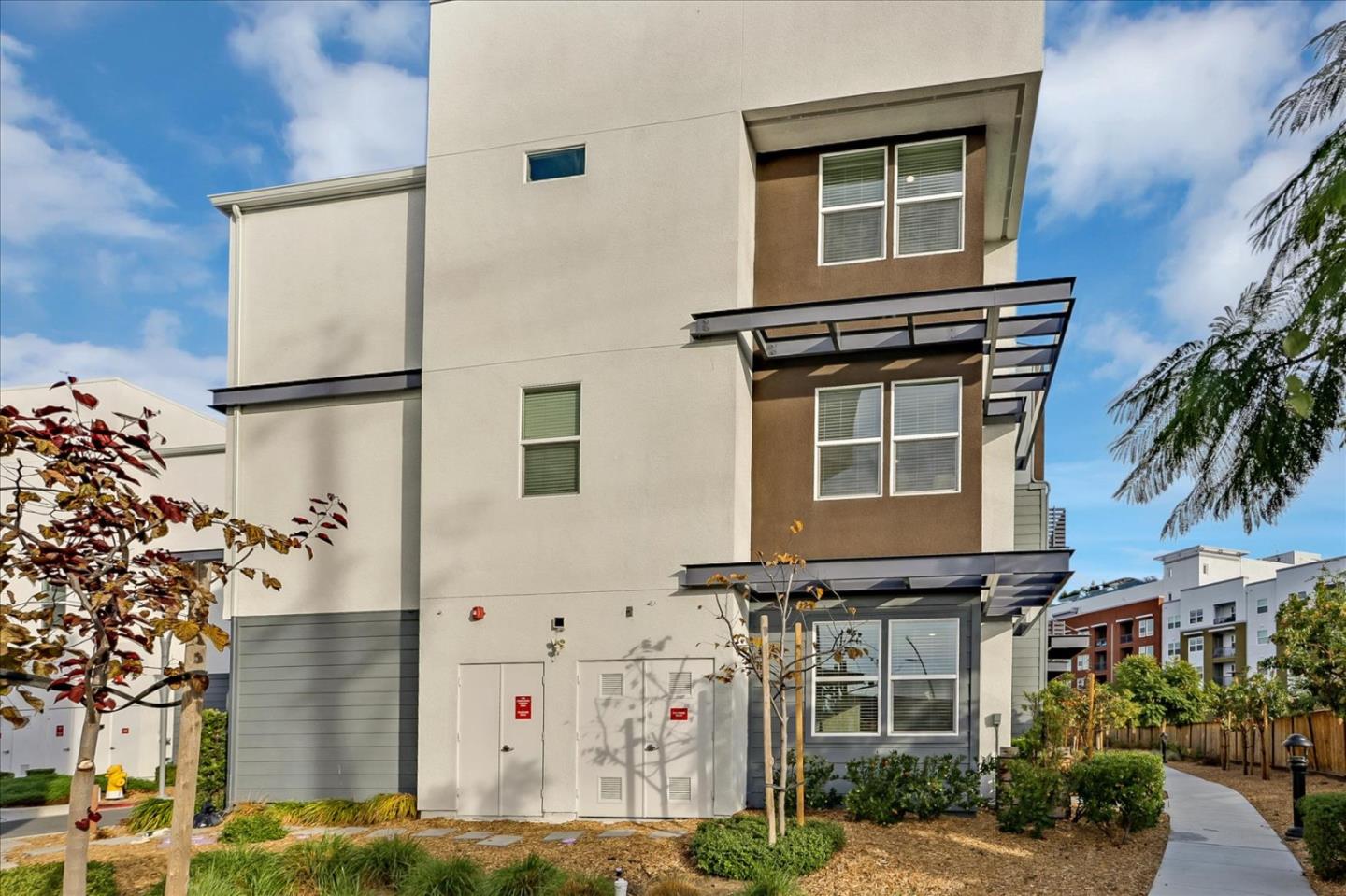 Neighborhood Neighborhood-36