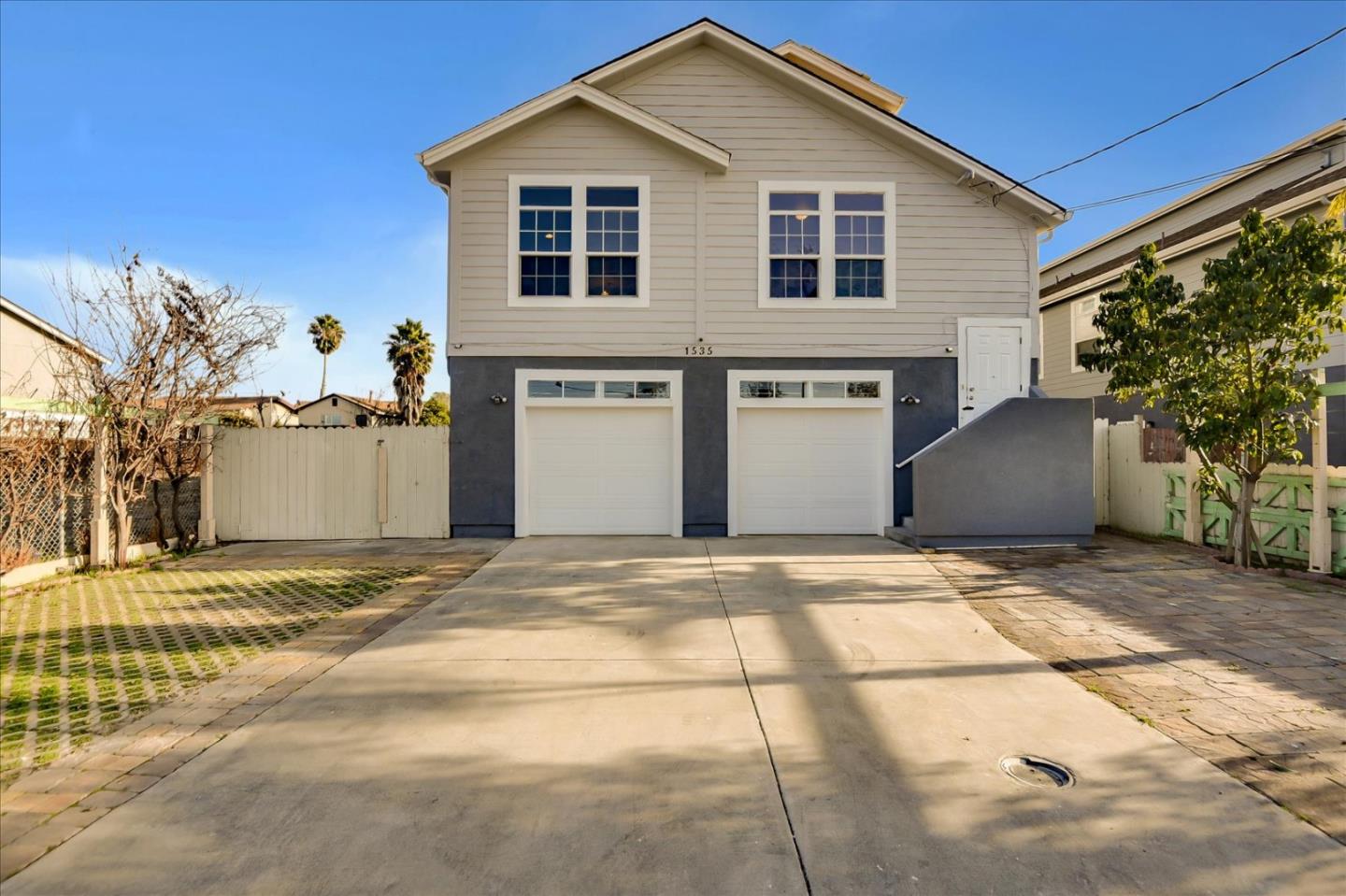 Neighborhood Neighborhood-2