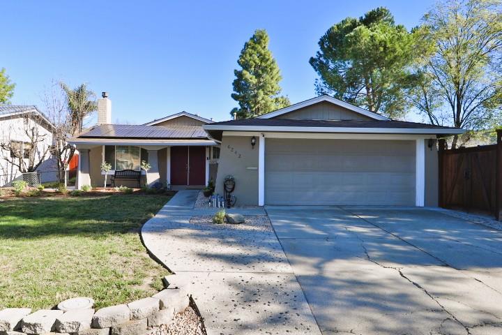 Neighborhood Neighborhood-31