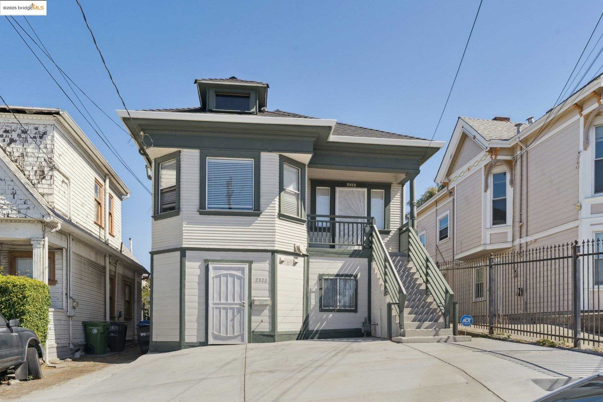 Neighborhood-7