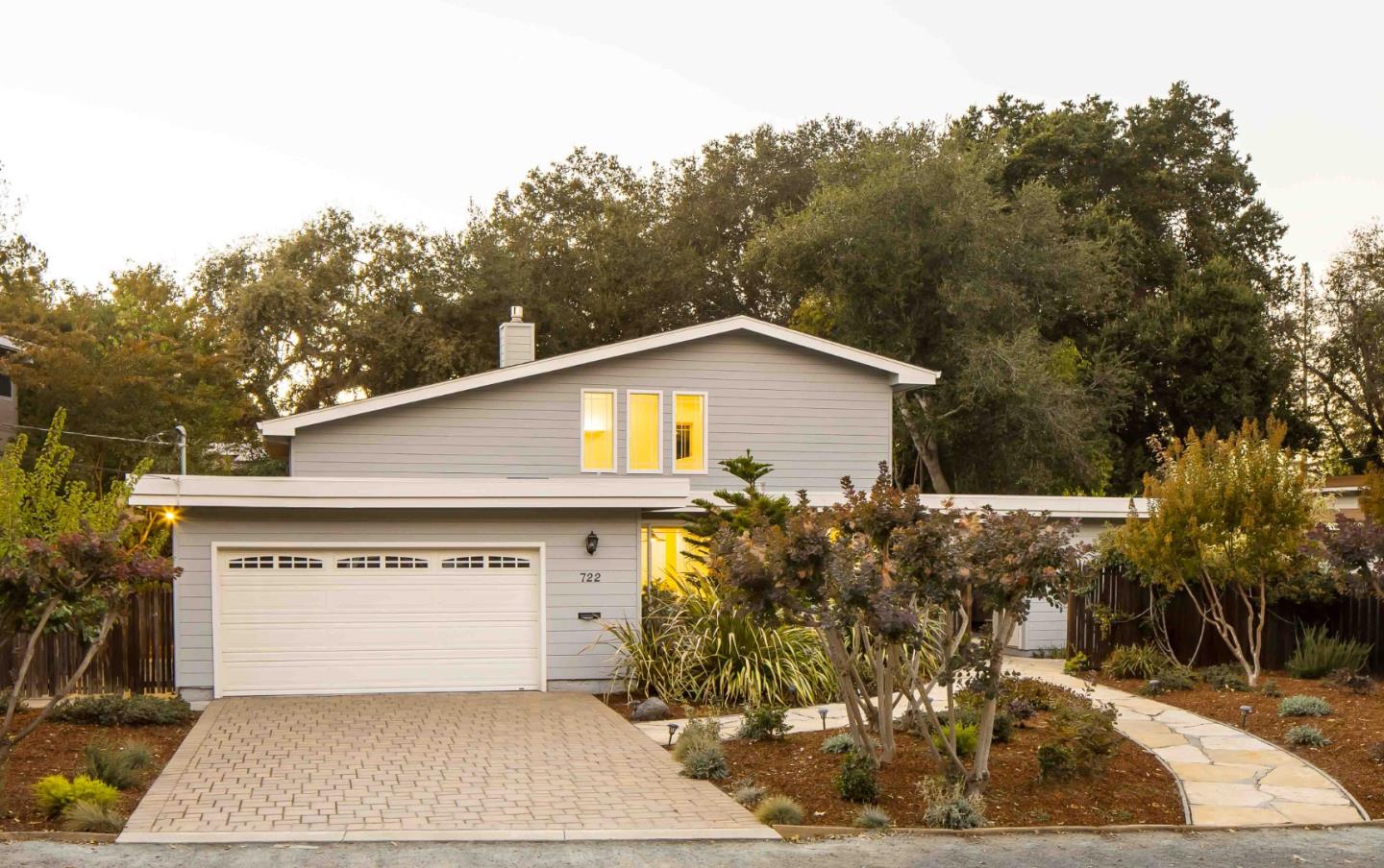 Neighborhood Neighborhood-12