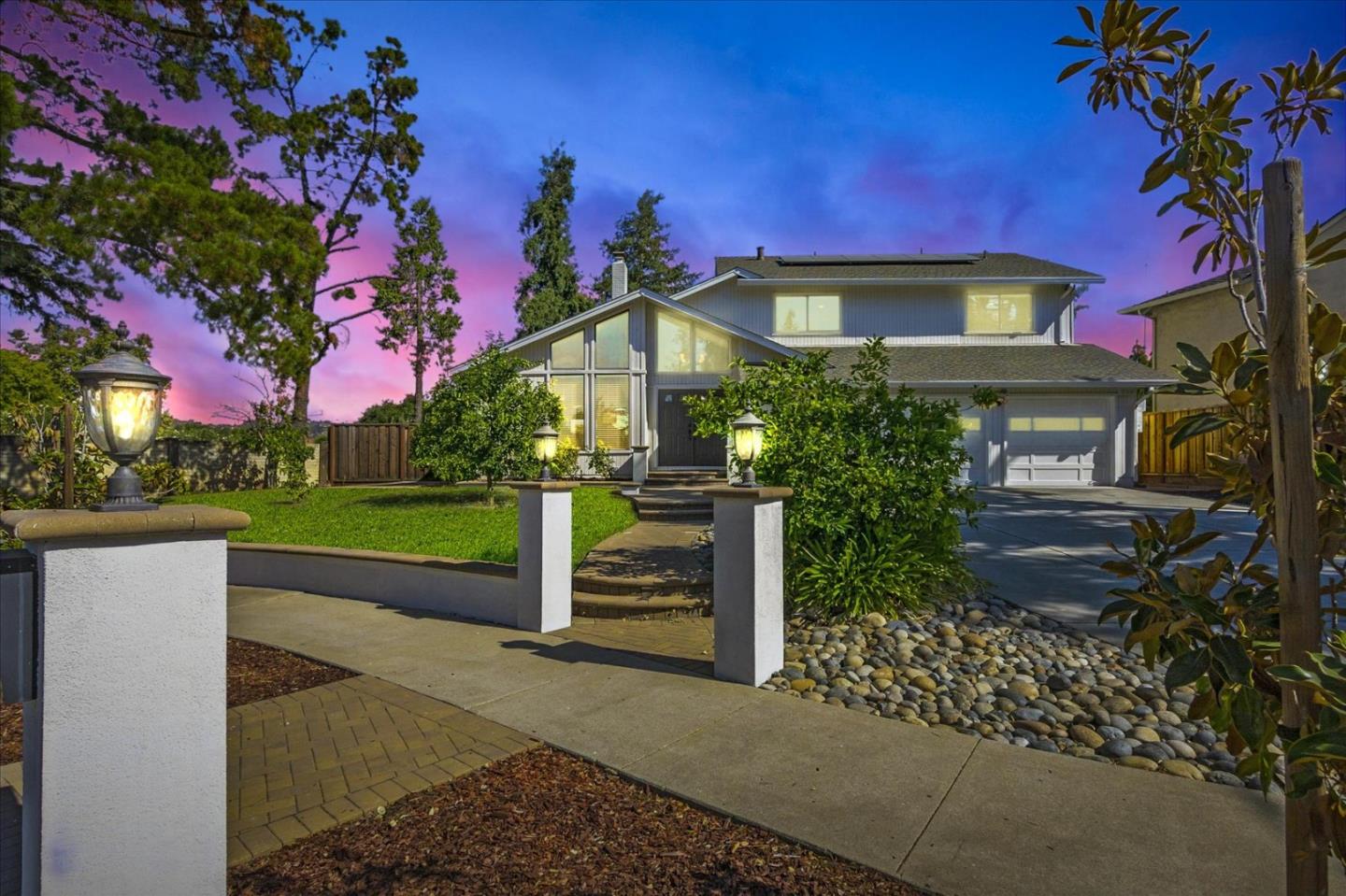 Neighborhood Neighborhood-18