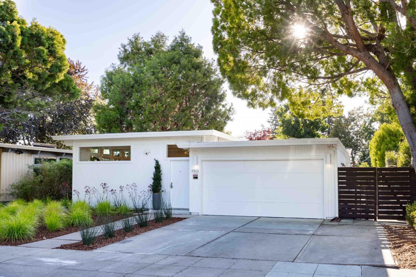 Neighborhood Neighborhood-7