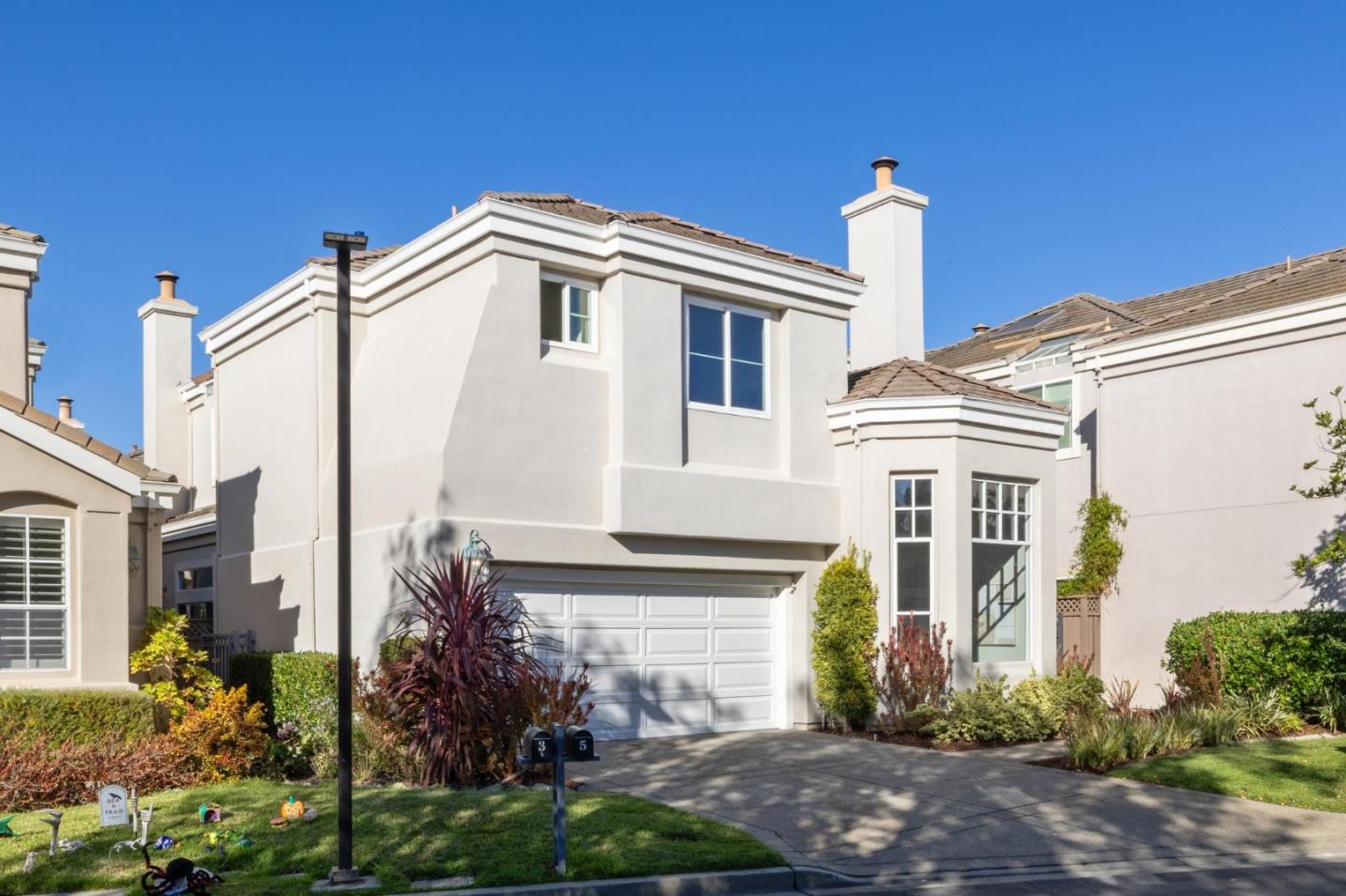 Neighborhood Neighborhood-31