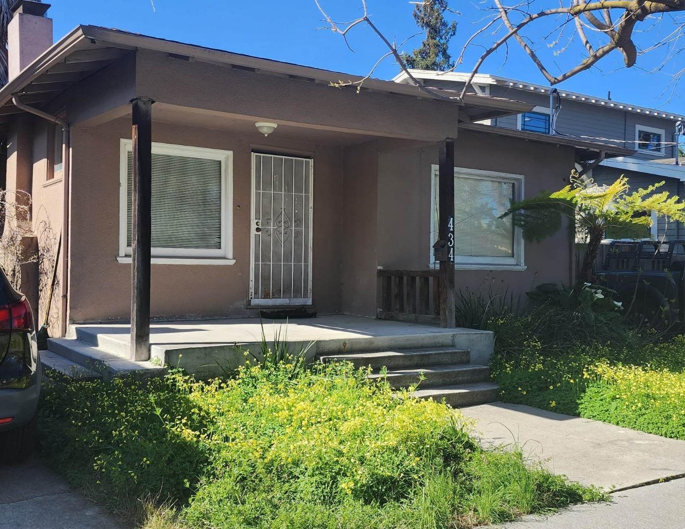 Neighborhood Neighborhood-17