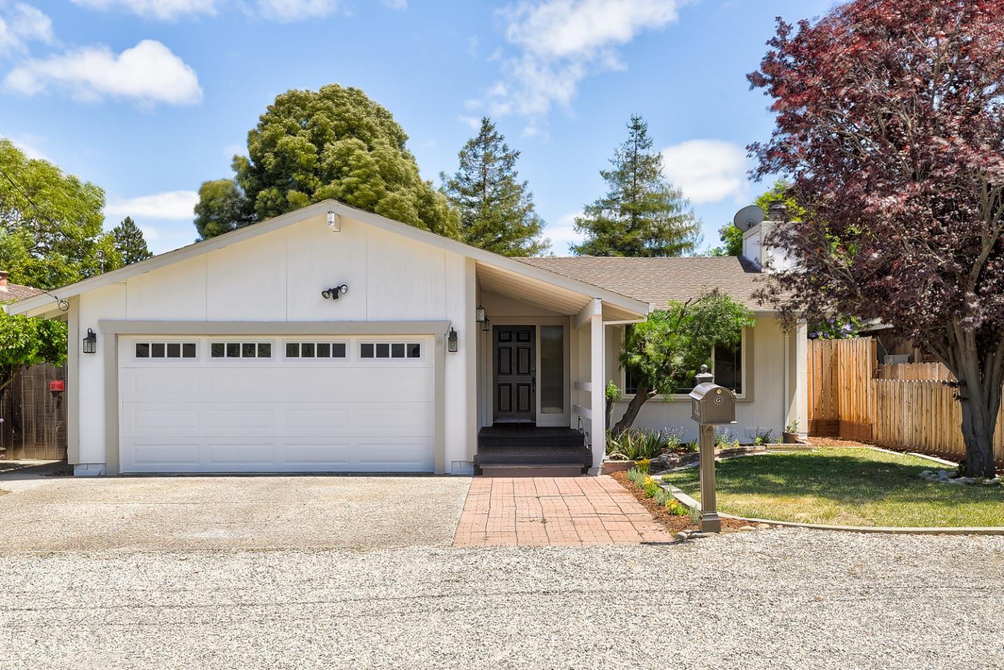 Neighborhood Neighborhood-74