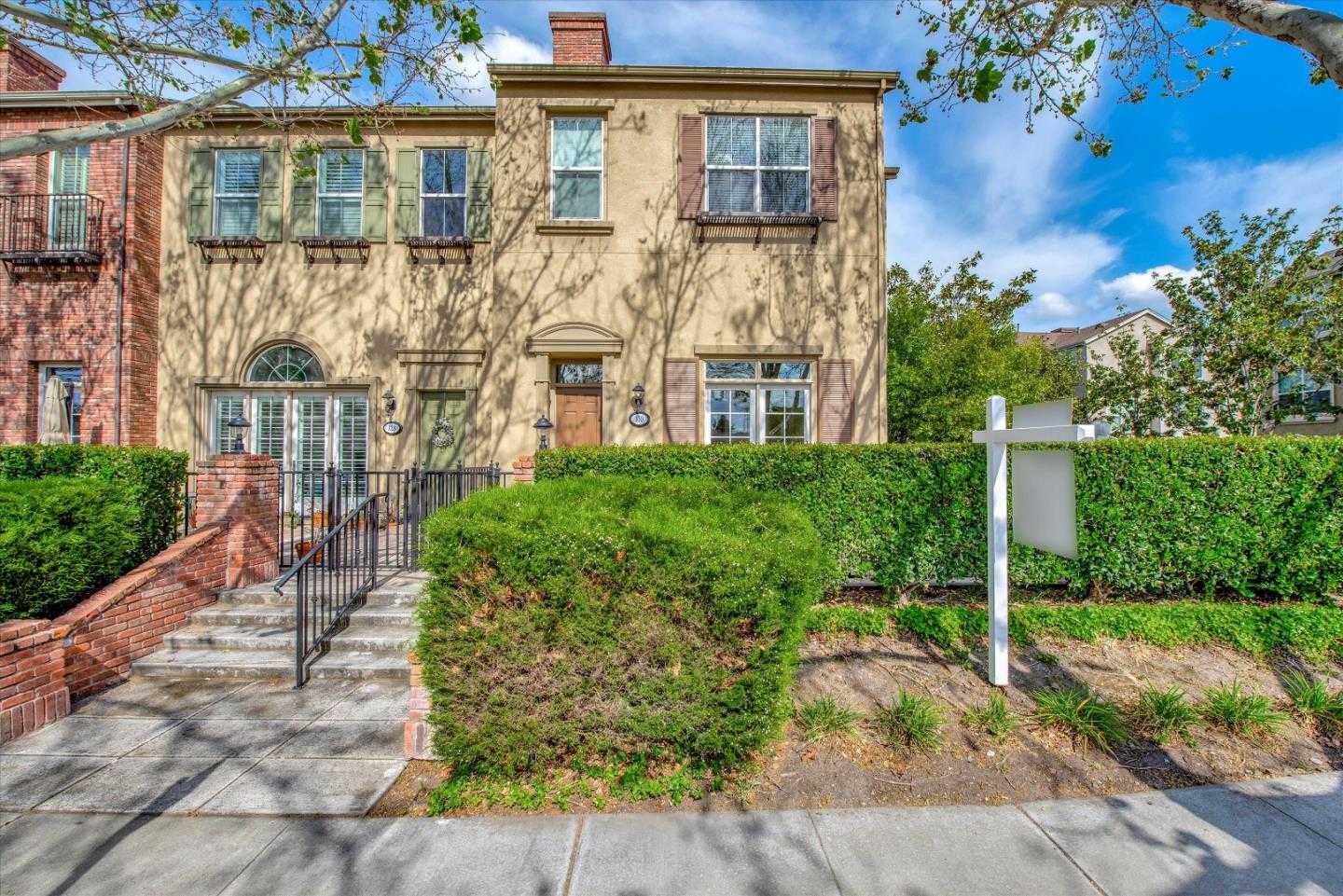 Neighborhood Neighborhood-42