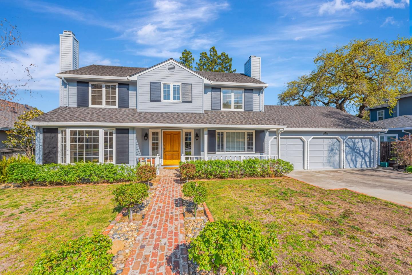 Neighborhood Neighborhood-4