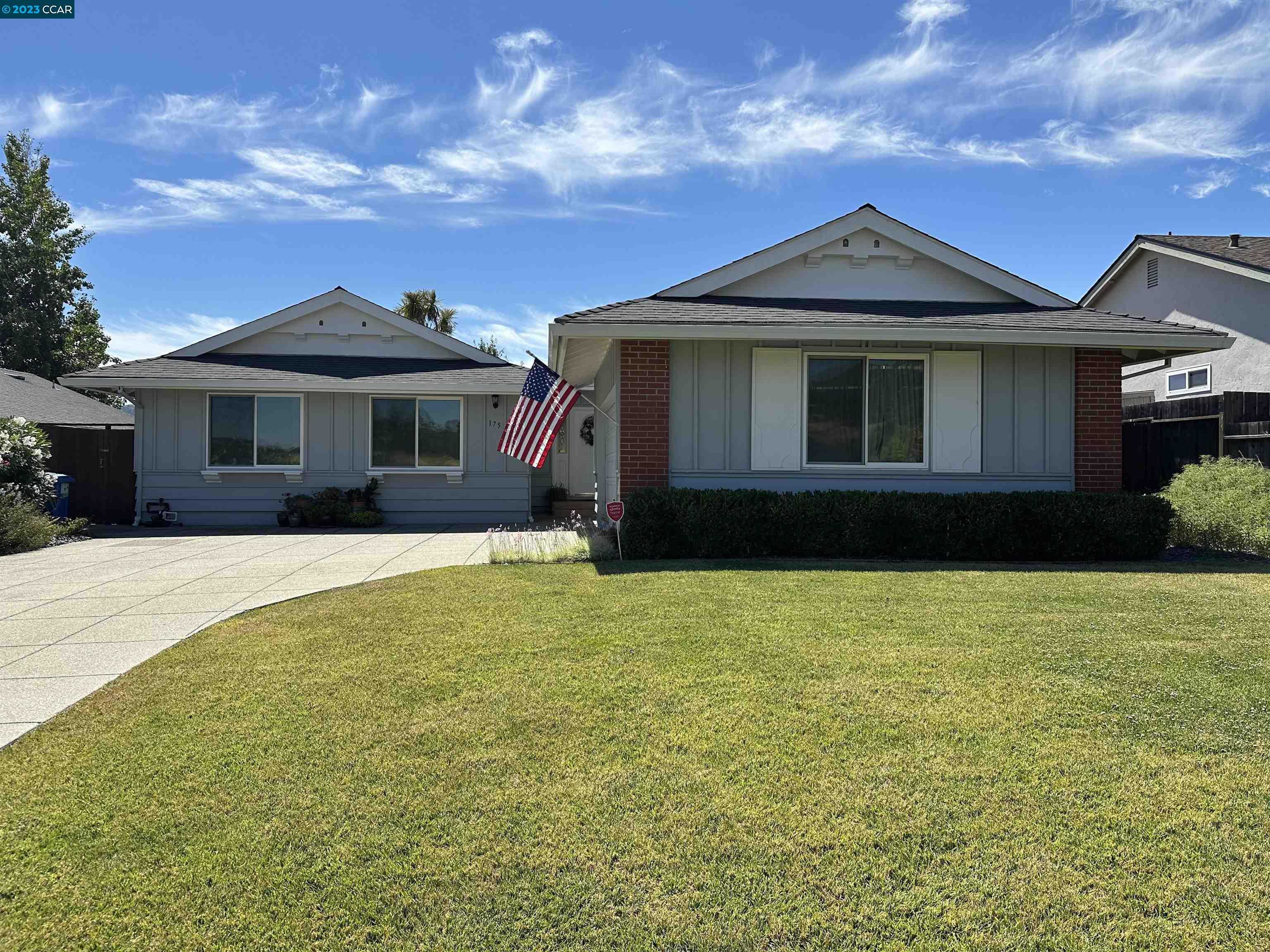 Neighborhood Neighborhood-8