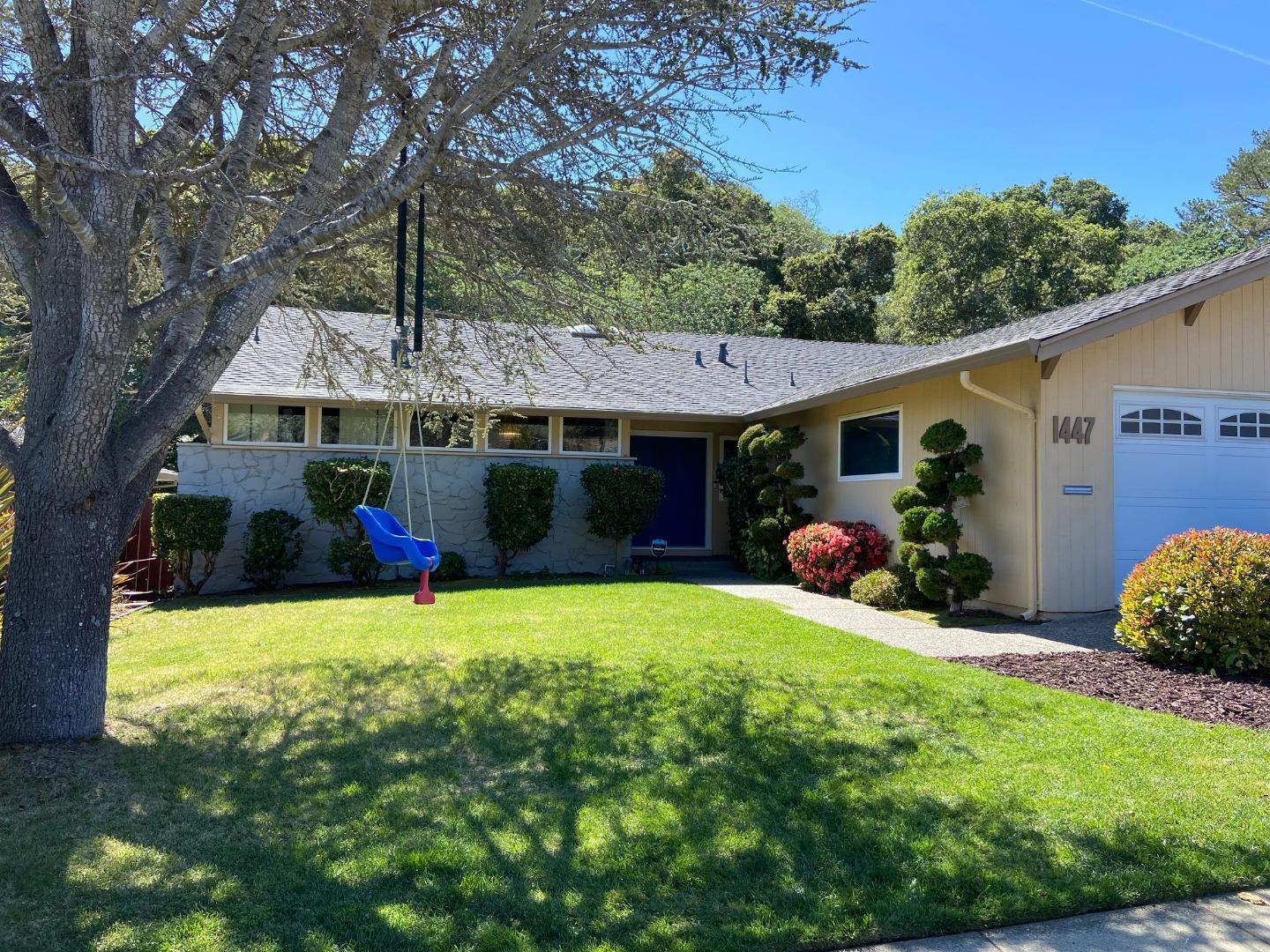 Neighborhood Neighborhood-58