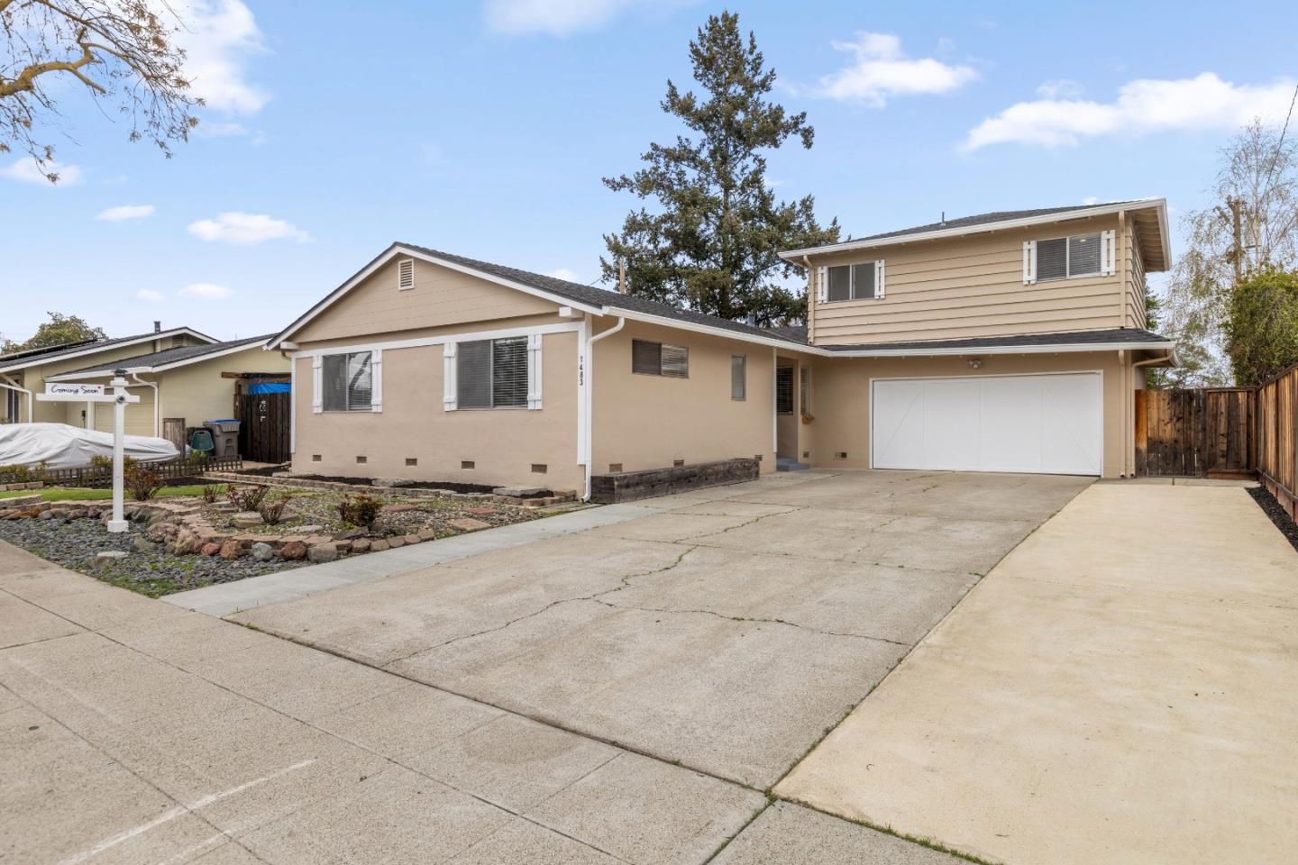 Neighborhood Neighborhood-25