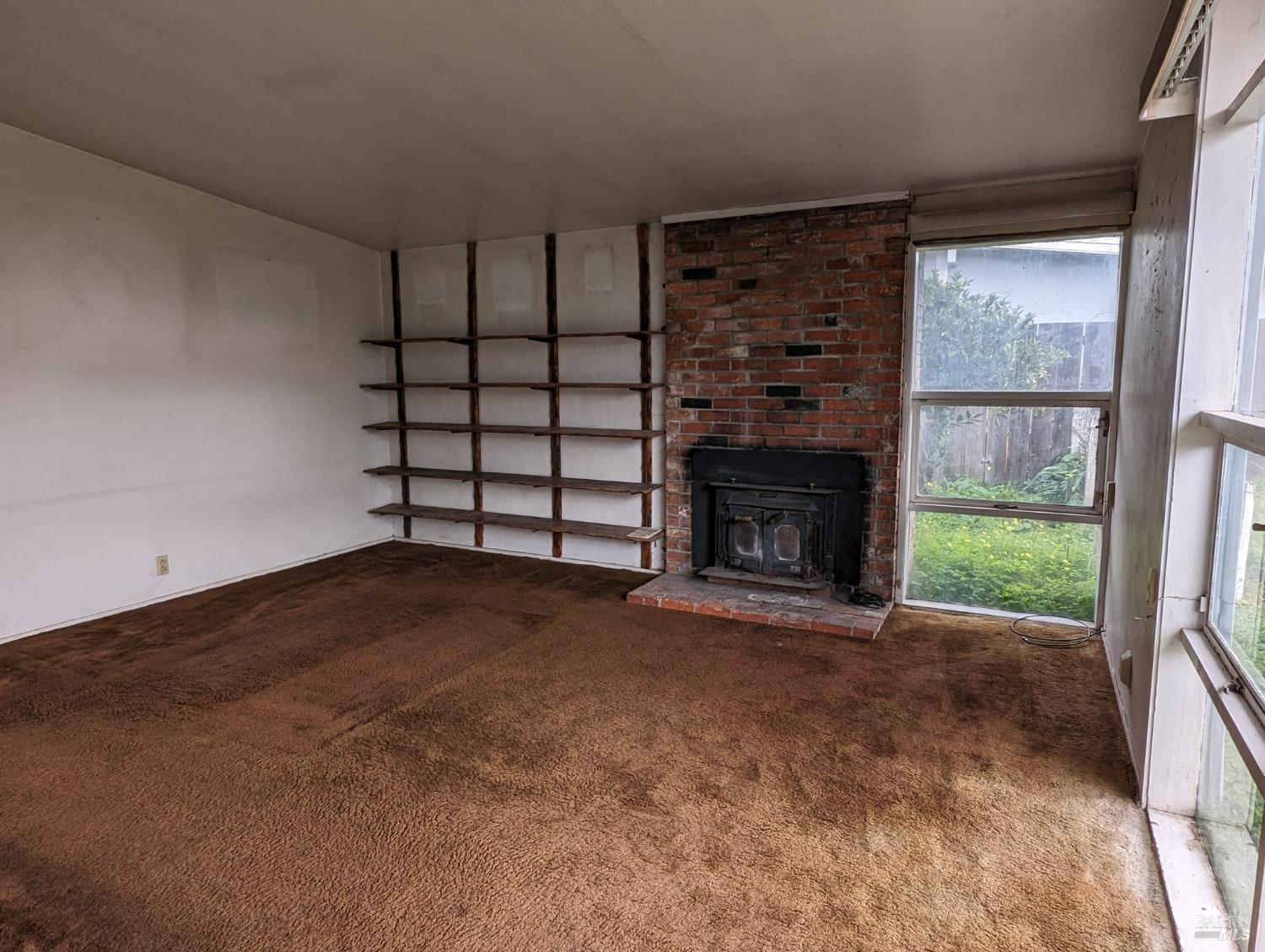 Neighborhood Neighborhood-4