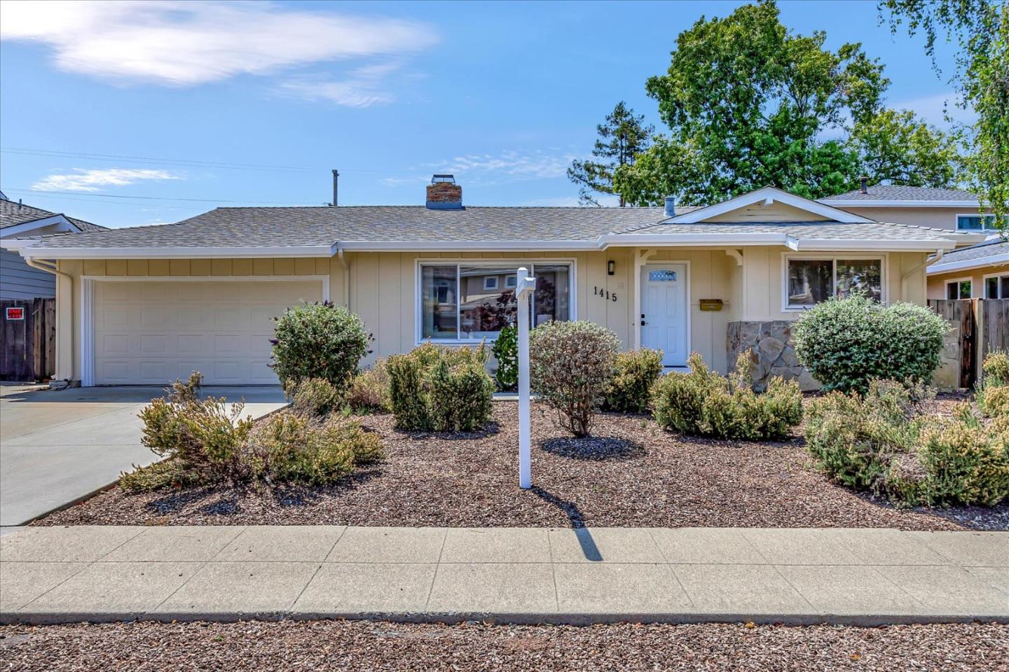 Neighborhood Neighborhood-5