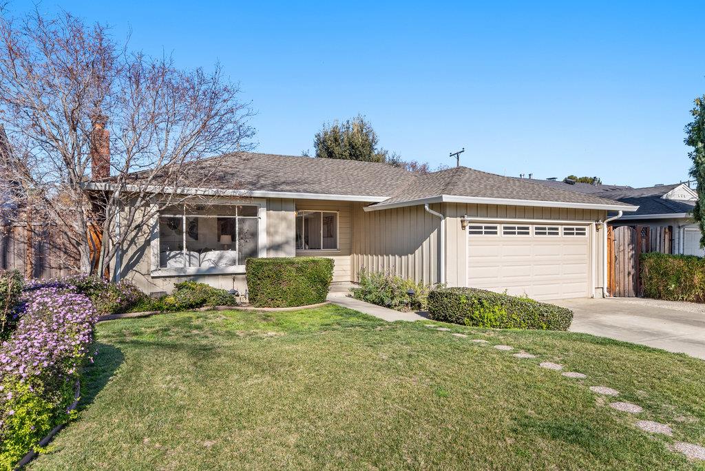 Neighborhood Neighborhood-1