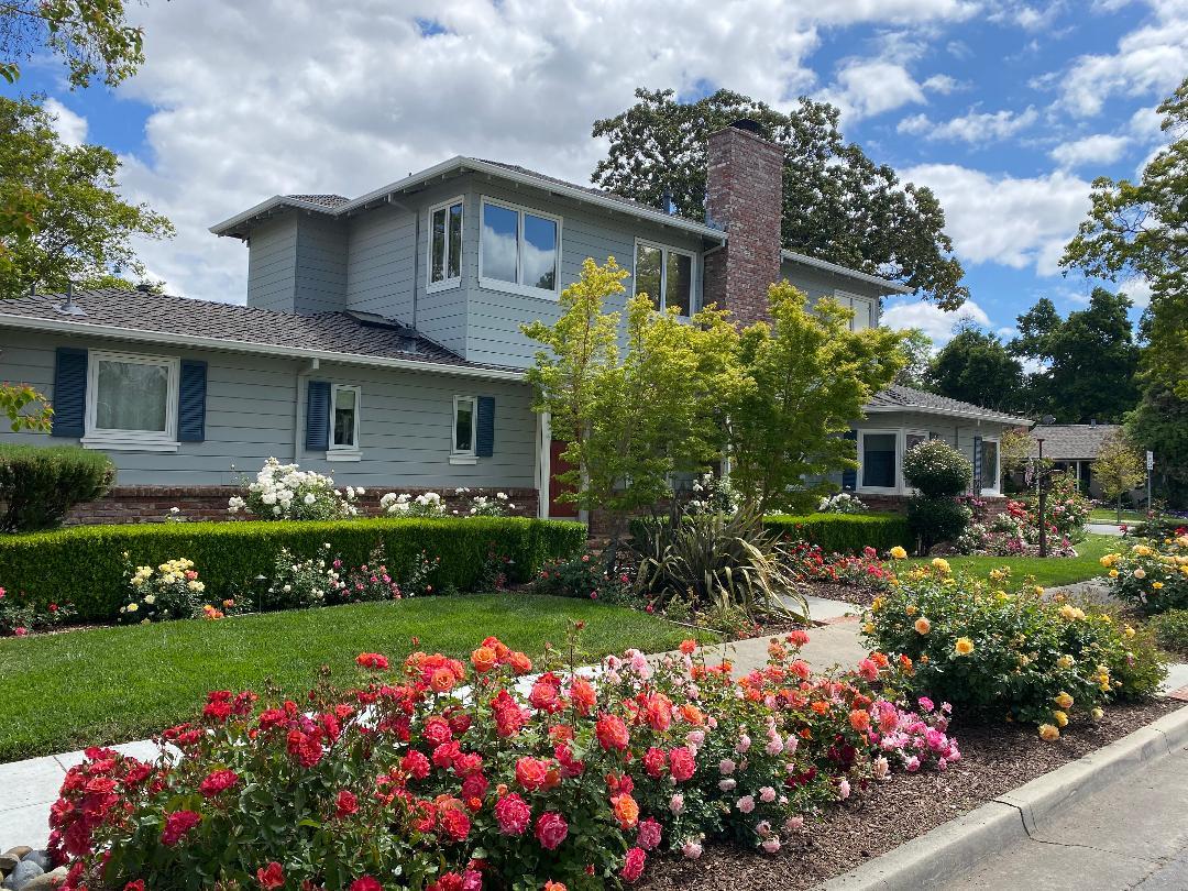 Neighborhood Neighborhood-52