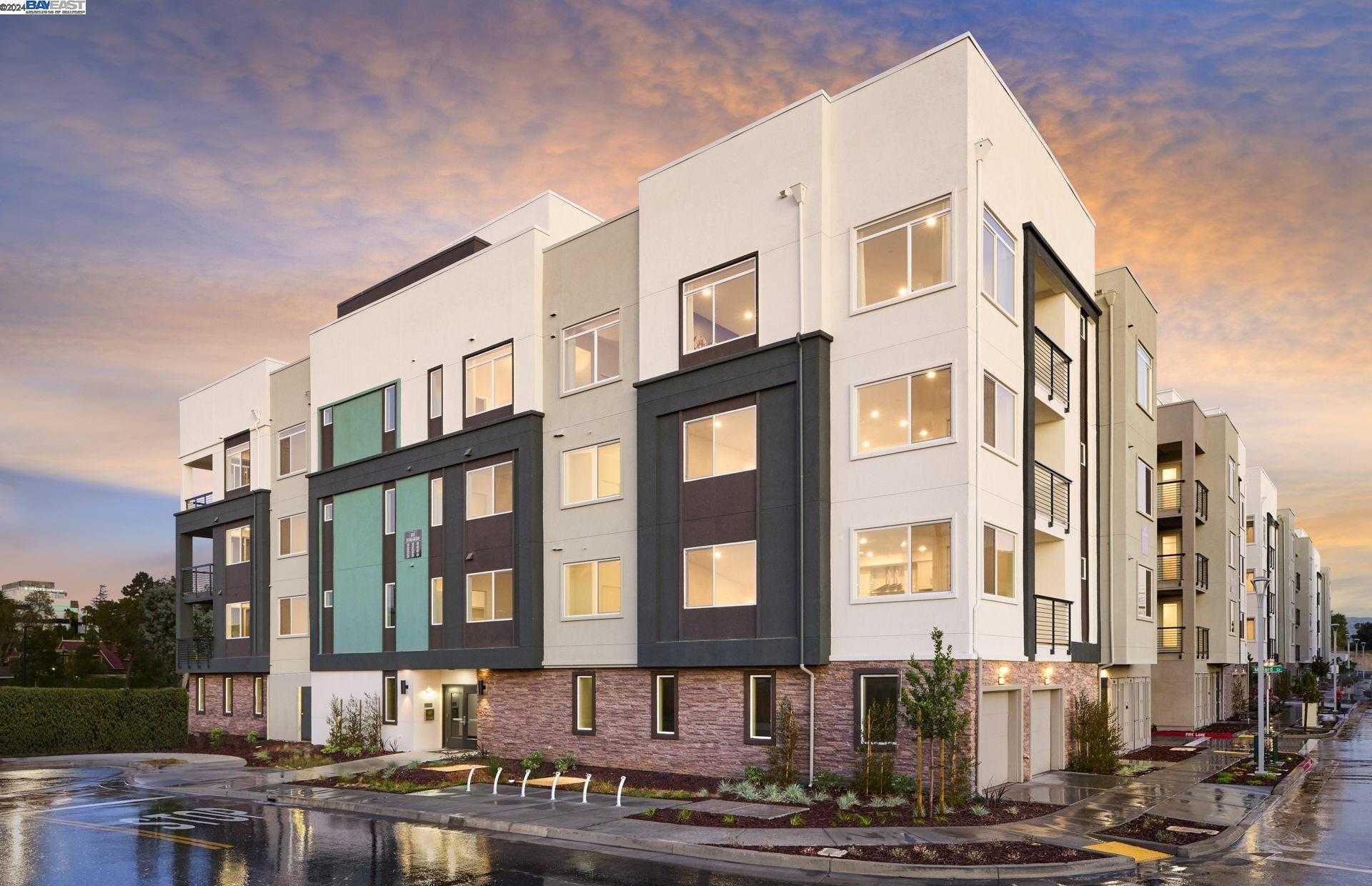 Neighborhood Neighborhood-18