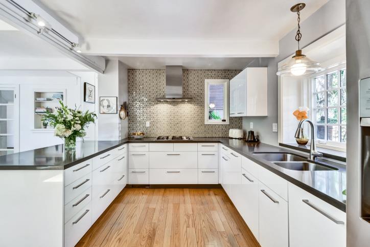 Neighborhood Neighborhood-4