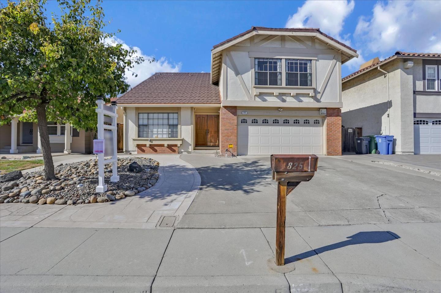 Neighborhood Neighborhood-102