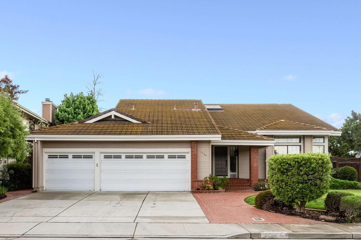 Neighborhood Neighborhood-12