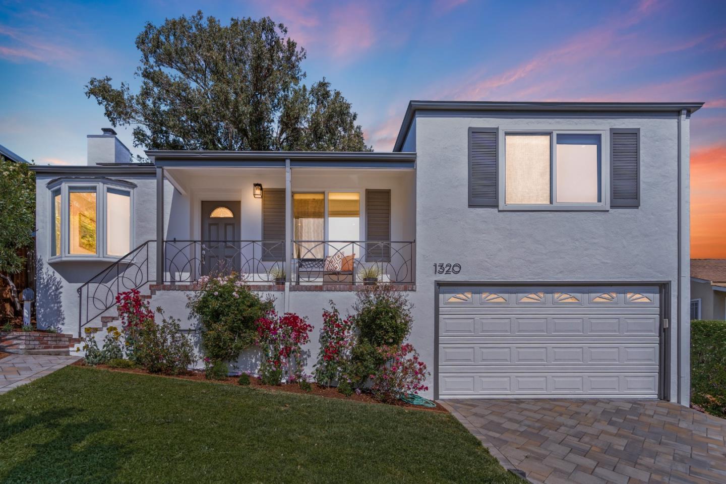 Neighborhood Neighborhood-24