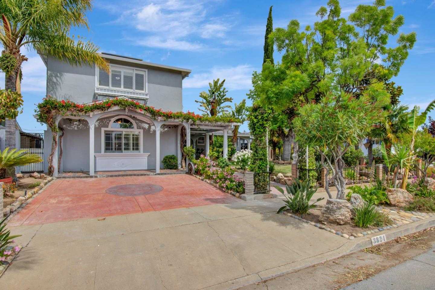 Neighborhood Neighborhood-103