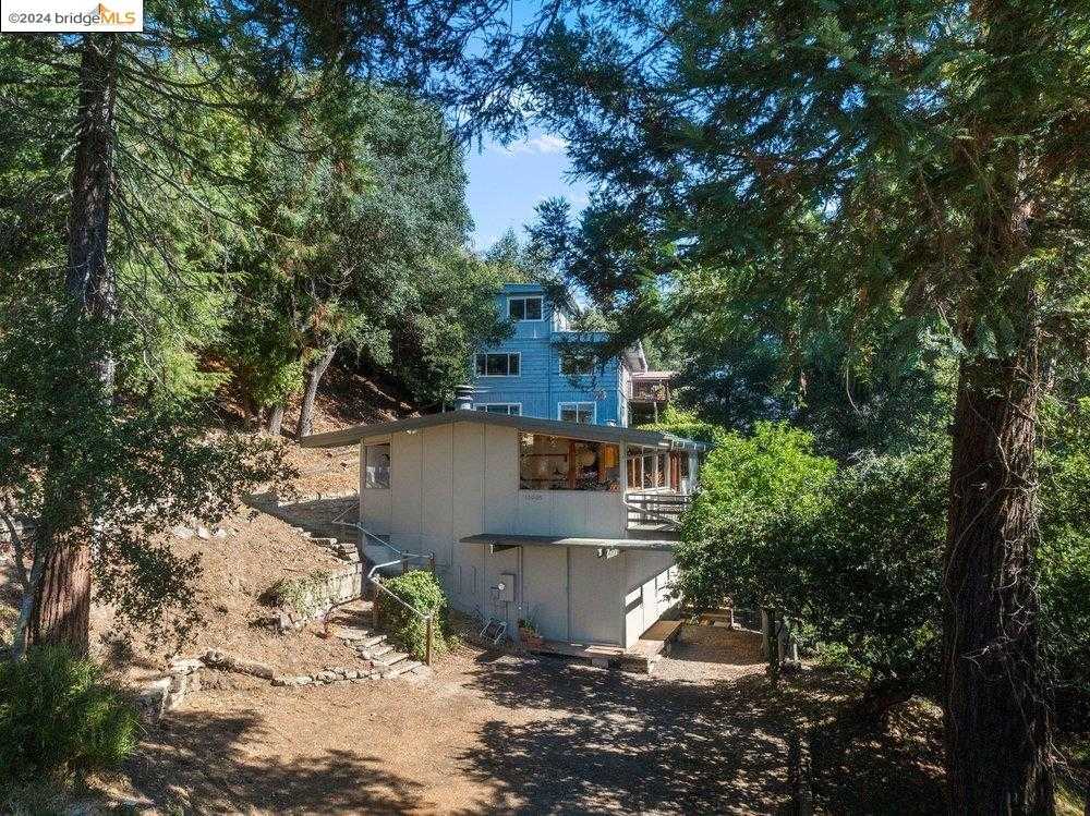 Neighborhood Neighborhood-6