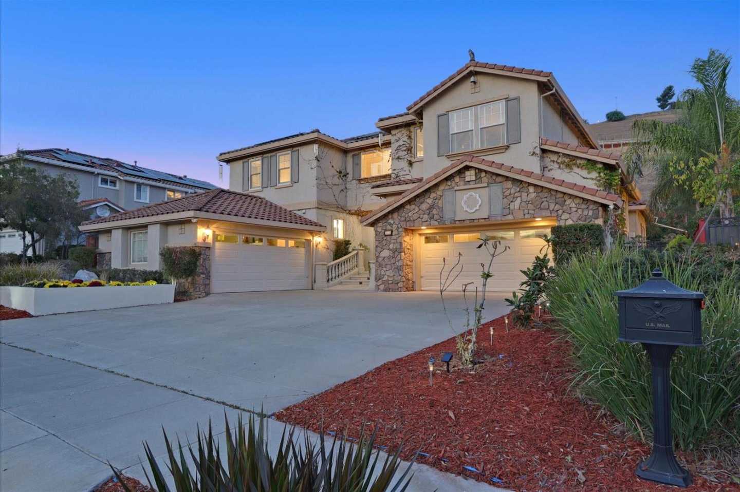 Neighborhood Neighborhood-26